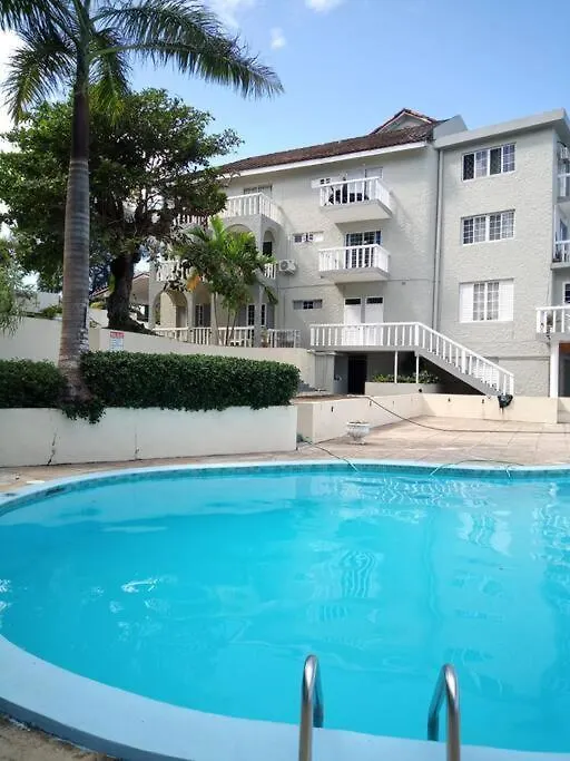 Apartment Relaxing Space With An Awesome View Lodge Jamaica